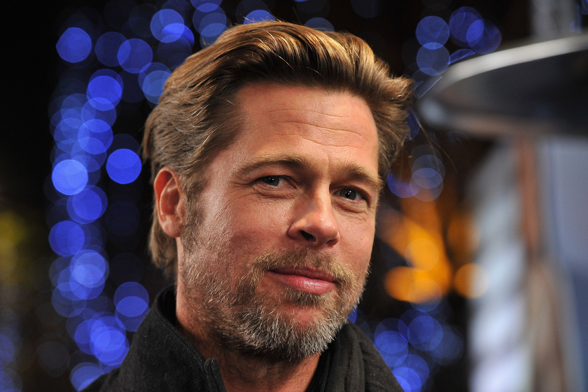 Az 55 éves Brad Pitt testén ámul ma mindenki - Leesik az állad, hogy néz ki félmeztelenül