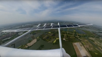 Napelemes, pilóta nélküli repülőgépet teszteltek Kínában