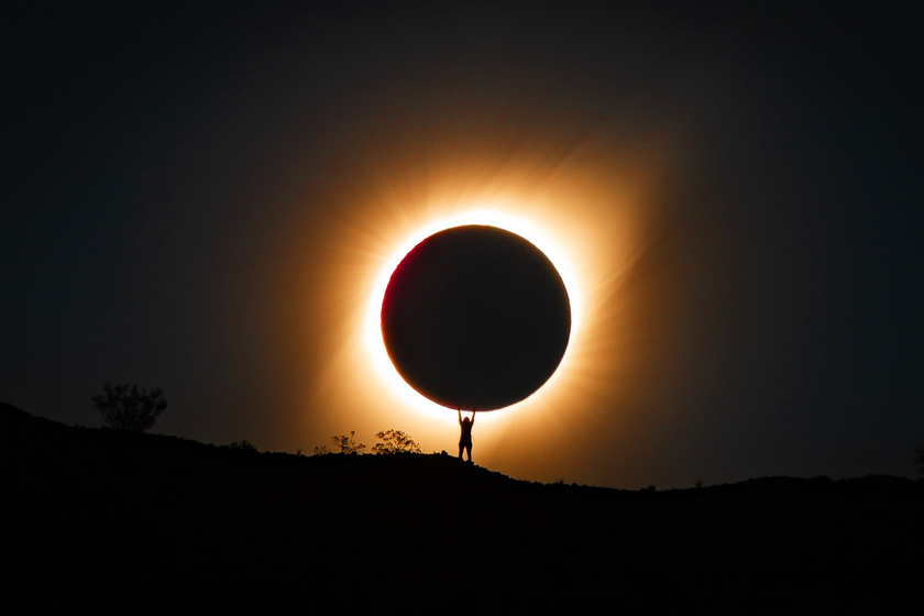 Ilyen fotók még sosem készültek a napfogyatkozásról: lélegzetelállító képek