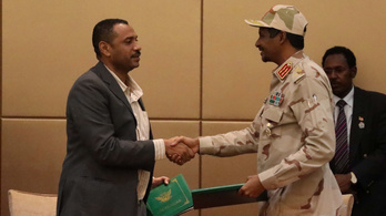 Megállapodtak Szudánban a közös civil-katonai kormányról