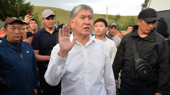 Megadta magát a volt kirgiz elnök