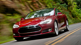 A Tesla szerint csak Kínához gyenge az autói futóműve