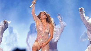 Jennifer Lopez nagyot ment egyiptomi koncertjén