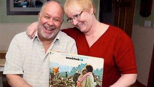50 év után is együtt van a woodstockos lemezborítón megörökített pár