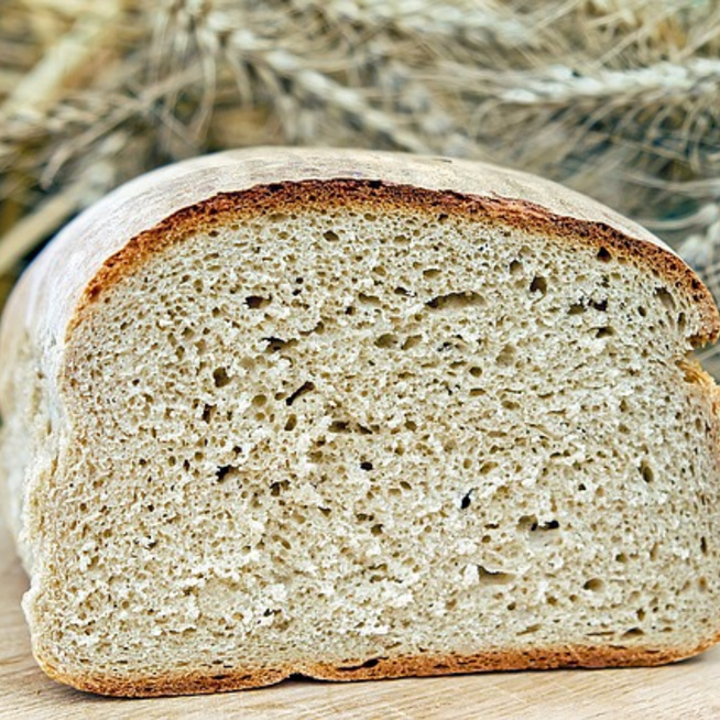 Süssél te is kenyeret négy hozzávalóból, nagyon egyszerűen, úgyis ma van a napja!