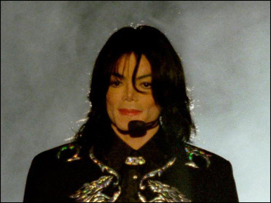 Leállt Michael Jackson szíve