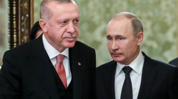 Erdoğan felhívta Putyint a szíriai géppuskatűz után