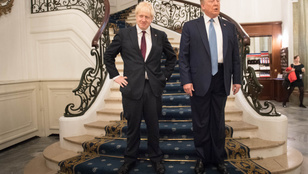 Trump szerint Johnson a megfelelő ember a Brexit végrehajtására