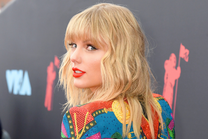 Taylor Swift volt az MTV-díjkiosztó legdögösebb sztárja - Képeken az est szépségei