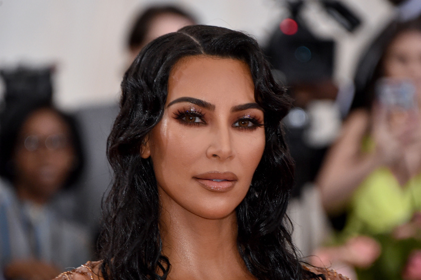 Kim Kardashian a plasztikai műtétek előtt - Itt még egészen másképp festett