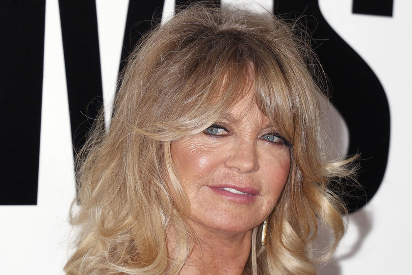 Goldie Hawn idősebbik fia irtó sármos pasi - A 43 éves Oliver is színész