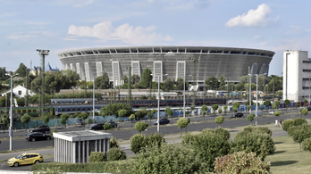 A futball éjszakáján az épülő Puskás Stadion is megnyitja kapuit