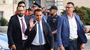 Zöld utat kapott az M5S-baloldal koalíció Olaszországban, Salvini tovább fenyeget