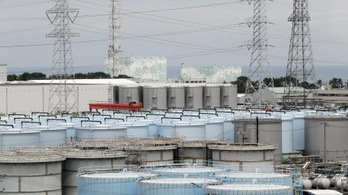 A fukusimai erőmű sugárszennyezett vizét öntik a Csendes-óceánba