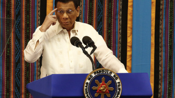 Duterte vadnyugatot csinál a Fülöp-szigetekből