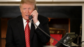 Trump elmozdítását akarják a demokraták egy telefonbeszélgetés miatt