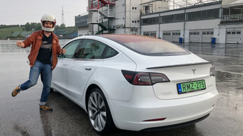 Teszt: Tesla Model 3 Performance - 2019.