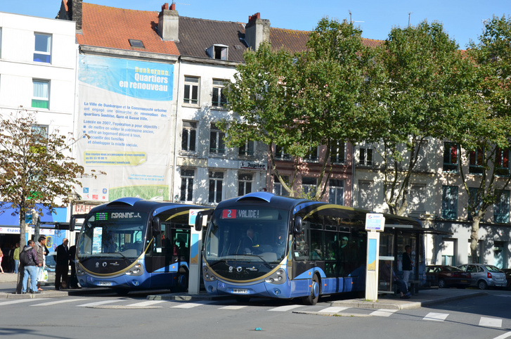 Irisbus Crealis buszok a Dunkerque belvárosában