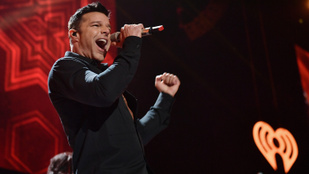 Ricky Martin bejelentette, hogy negyedik gyermekükkel várandós egy béranya