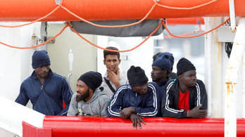 Felgyorsítja az illegális bevándorlók kitoloncolását az olasz kormány
