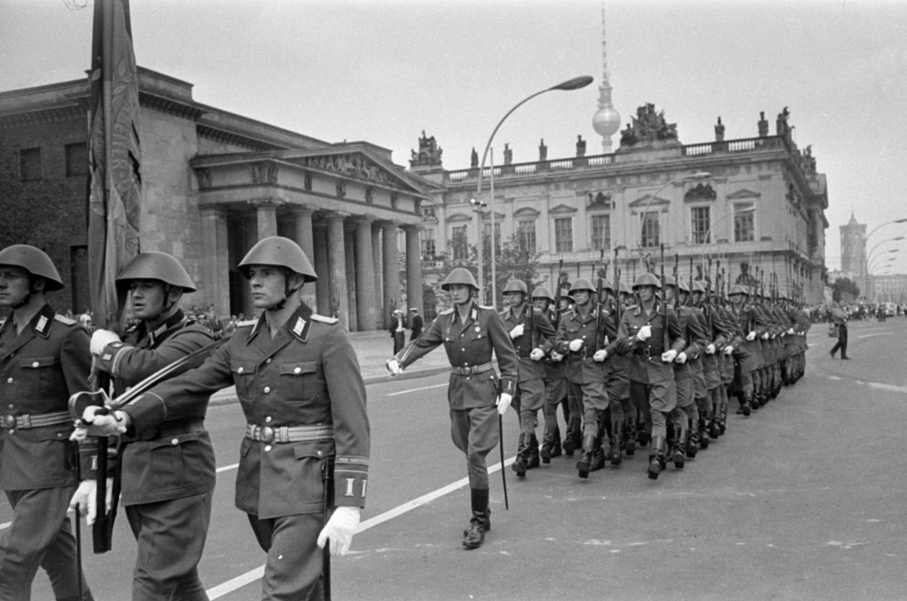The National People's Army. The GDR's self-perception as the westernmost bastion of the socialist bloc lead them to believe that they were in danger the most. The NVA (Nationale Volksarmee) had enough equipment for 175 000 soldiers. Just like in West Germany, the GDR's army was also mostly founded on the officers of the former Wehrmacht, who were only released back home from Soviet POW camps after thorough selection and ideological brainwashing.