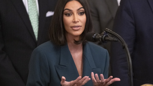 Kim Kardashian kiszabadított egy gyilkost a börtönből