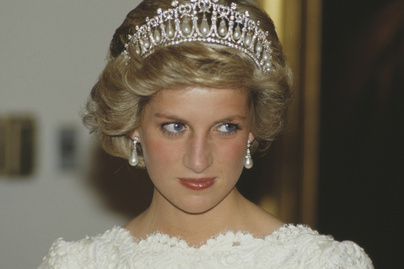 Kiköpött Diana hercegnő - Az őt alakító színésznő a megszólalásig hasonlít rá