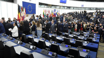 Az Európai Bizottság felszólító levelet küld Magyarországnak