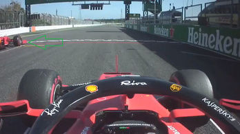 Vettel kiugrott a rajtnál. De mégsem