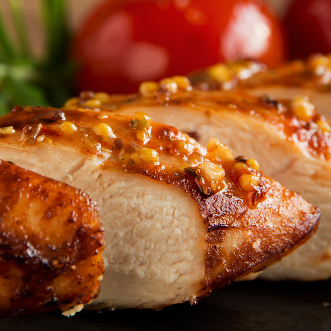 Puha, omlós csirkemell mézes-mustáros szószban: így biztosan nem szárad ki