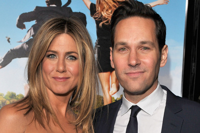 A népszerű színész kínos dolgot művelt Jennifer Anistonnal a forgatáson - Majdnem kirúgták ezért