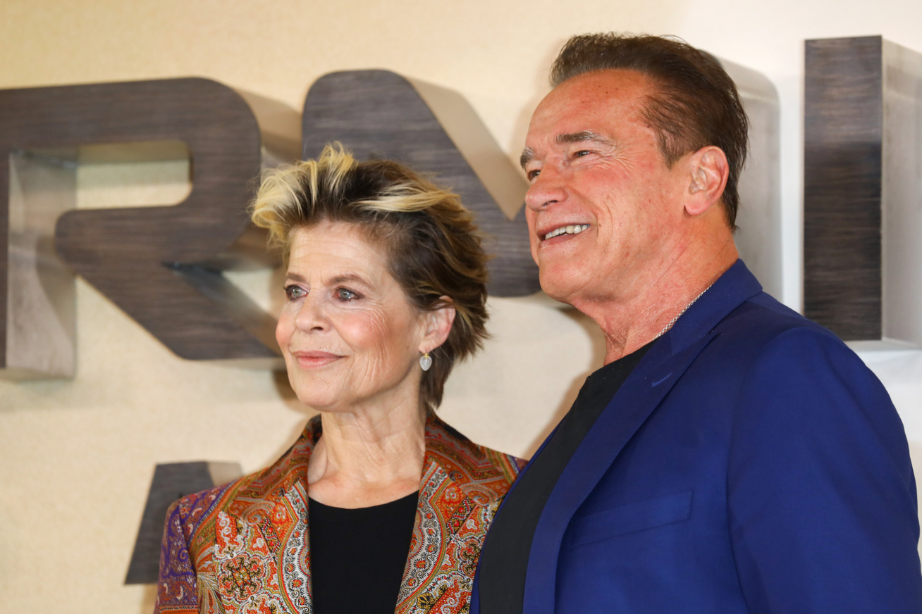 Arnold Schwarzenegger Linda Hamilton csók