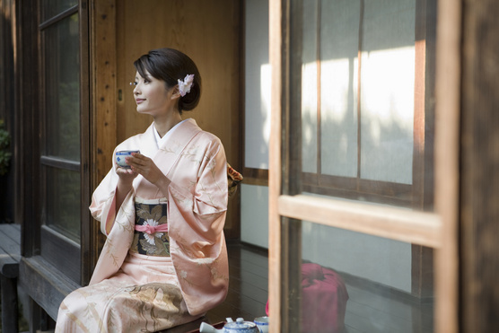 A japán teaszertartástól a modern bubble tea-ig: így teázik a világ