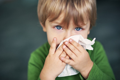Megfázásra és pollenirritációra hasonlítanak a tojásallergia tünetei: 6 gyakori jelzés a szervezettől