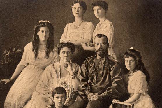 A Romanovok tragédiája: túlélhette valaki a mészárlást?