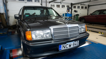 Totalcar Erőmérő: Mercedes 190E 2.5-16