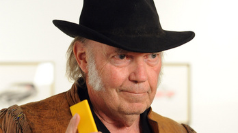 Marihuánahasználat miatt nem kap amerikai állampolgárságot Neil Young