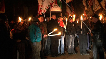 Jobbik: Népirtás és háború Borsodban
