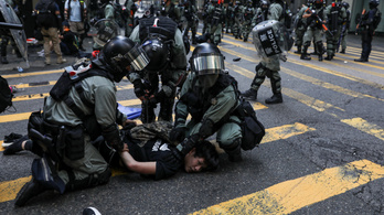 Tovább durvulhatnak a hongkongi tüntetések