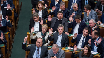 A Fidesz durván korlátozná a képviselők közintézményekbe való bejutását