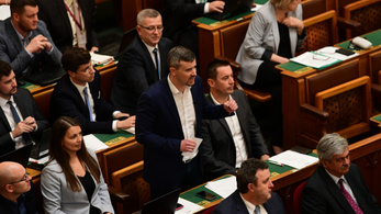 Jakab Orbánnak: Vállalná a hazugságvizsgáló gépet Mészáros Lőrinc vagyonával kapcsolatban?