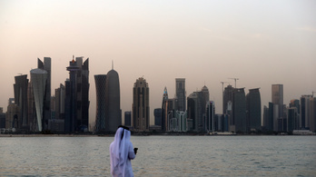 Katar óceánjárókon szállásolja el a futball-vb szurkolóit