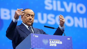 Balesetet szenvedett Silvio Berlusconi