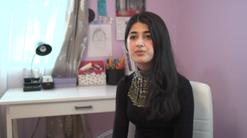 A TikTok bocsánatot kért az ujgur átnevelőtáborokról beszélő sminkelő lánytól