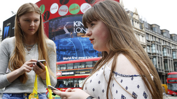 A fiatalok negyede pánikba esik, ha elveszik a mobiltelefonját