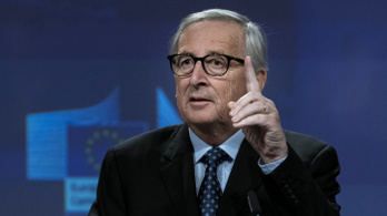 Juncker szerint Tusk legyőzi Orbánt