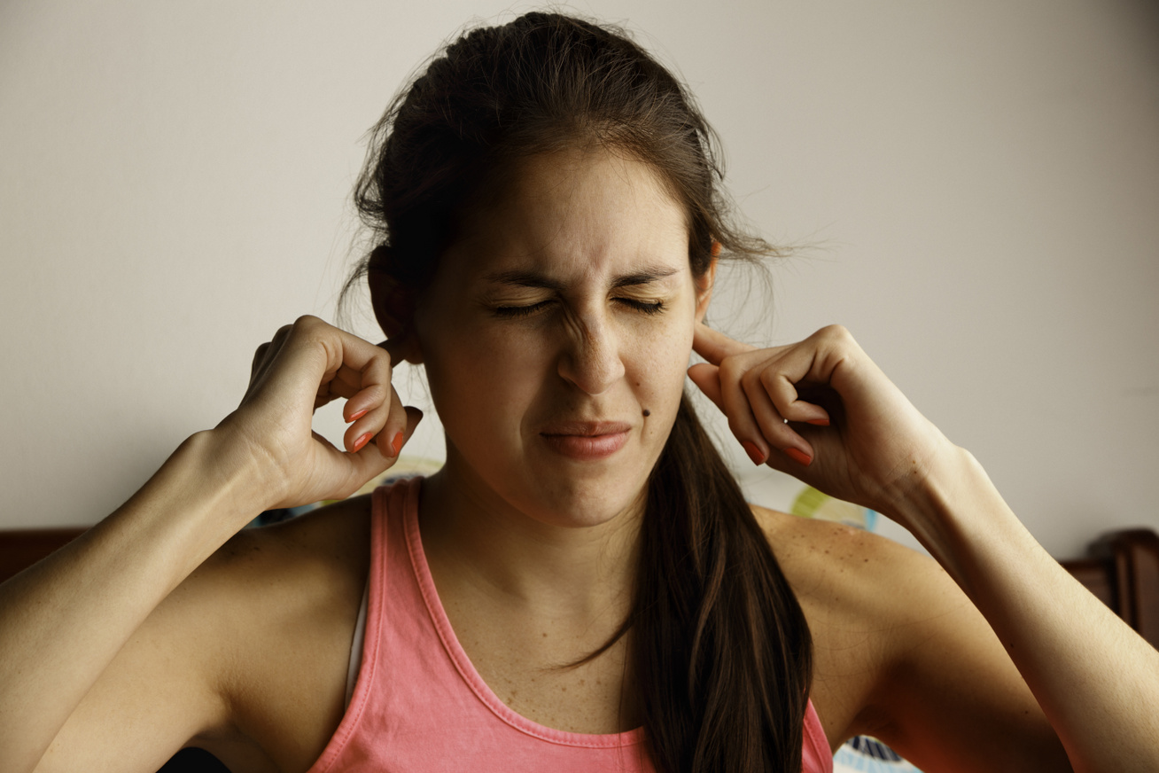 Vérnyomásprobléma is állhat a zavaró fülzúgás mögött, Lüktető fülzúgás fogyás