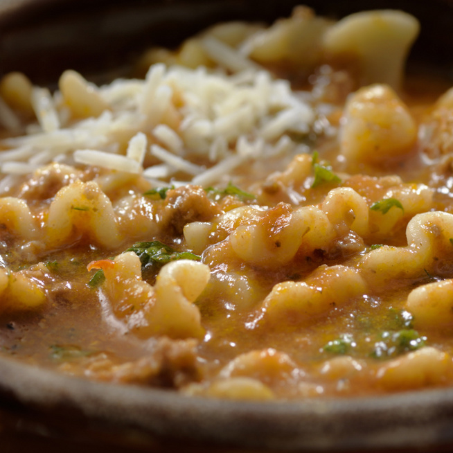 A lasagne tésztája levesben is tökéletes – Így még jobban esik majd kanalazni