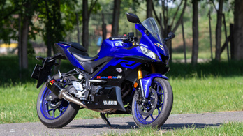 Teszt: Yamaha YZF-R3 - 2019.