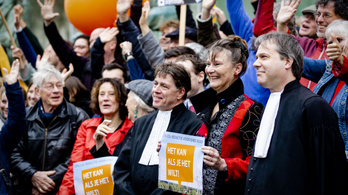 Bírósági ítélet kötelezi klímavédelemre a holland kormányt